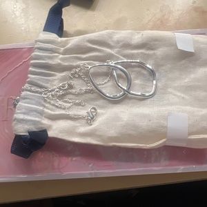 Tear drop necklace - Chloe & Isabel